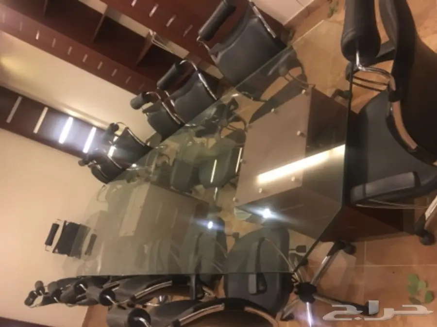 للبيع مكاتب وكمبيوترات وطاولة اجتماعات  (image 4)