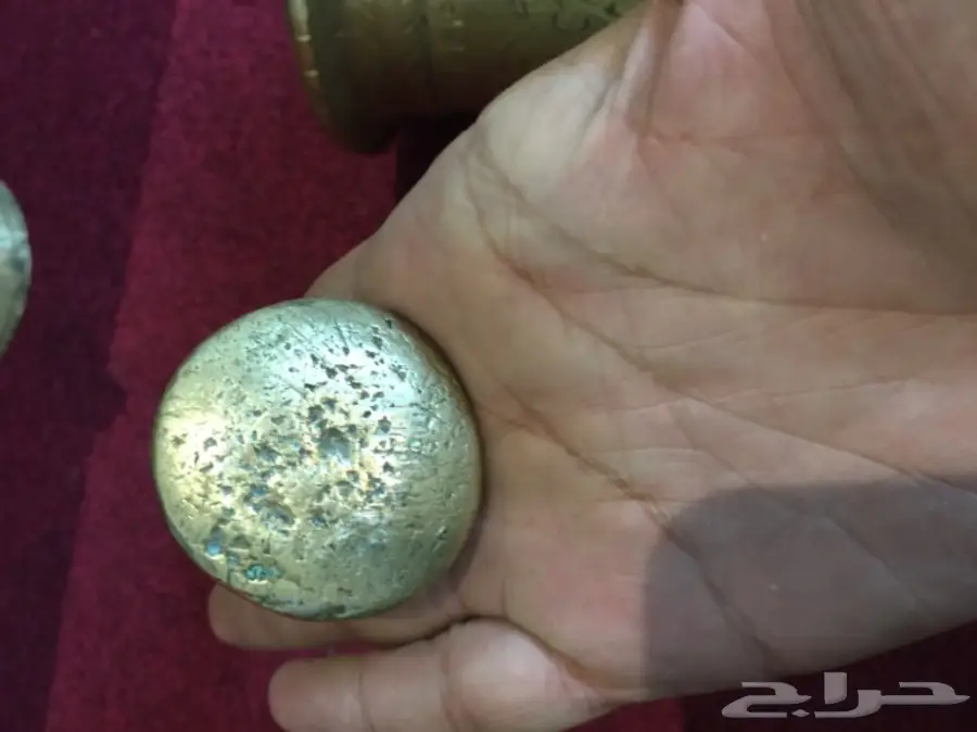 نجر قديم منقوش  (image 7)