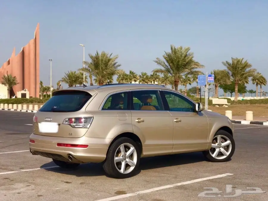 Audi Q7 2007 بحالة الوكالة (image 24)
