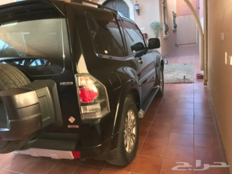 باجيرو ربع 2016 أسود - مستعمل - علي السوم (image 12)