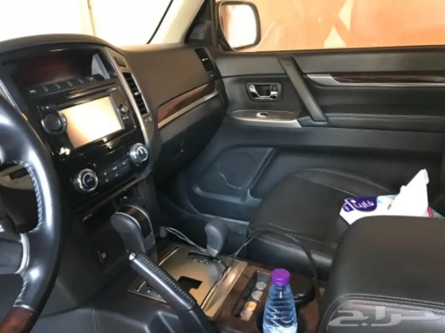 باجيرو ربع 2016 أسود - مستعمل - علي السوم (image 16)