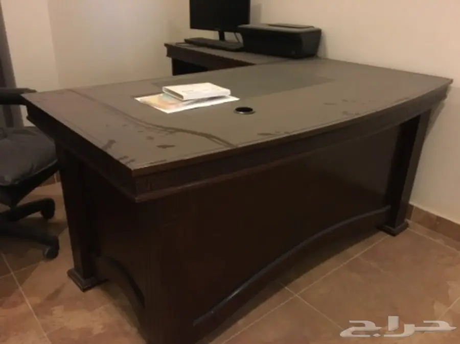   للبيع عدد من المكاتب والكمبيوترات  (image 6)