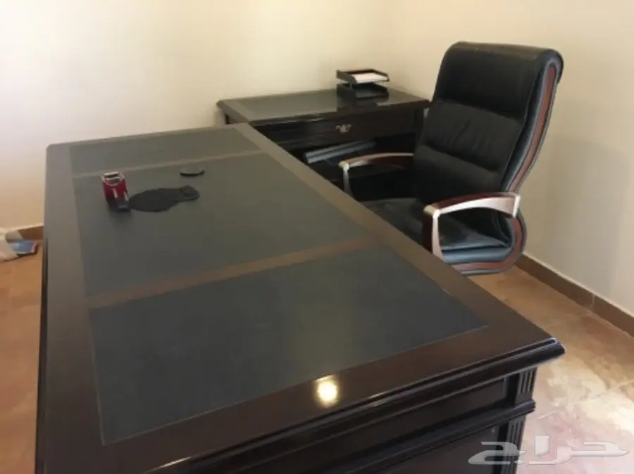   للبيع عدد من المكاتب والكمبيوترات  (image 16)