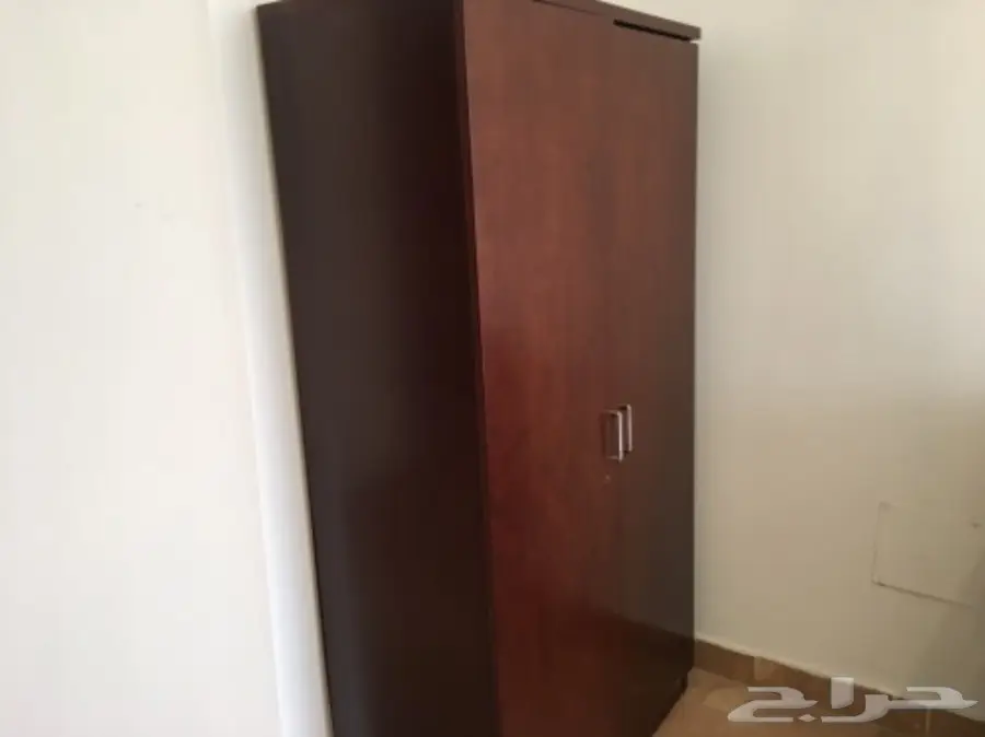   للبيع عدد من المكاتب والكمبيوترات  (image 19)