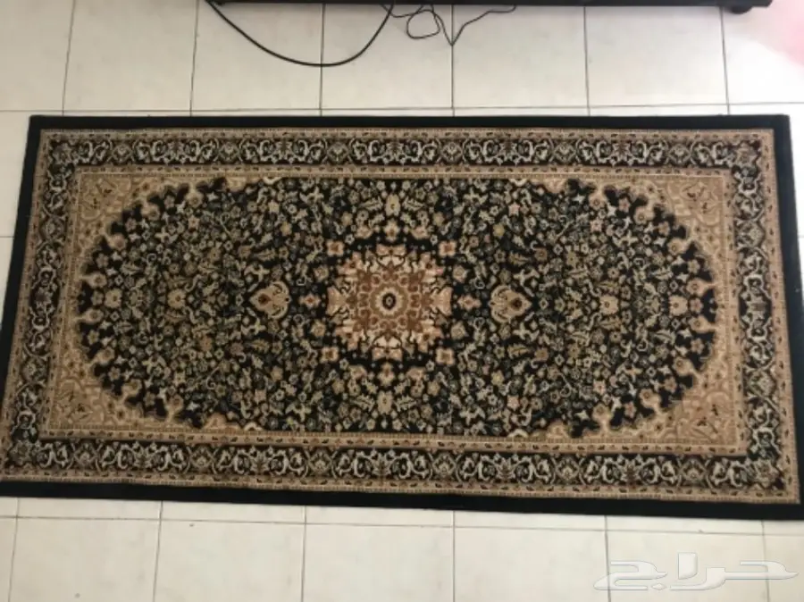 كنب نضيف جدااا وسجاد  (image 8)