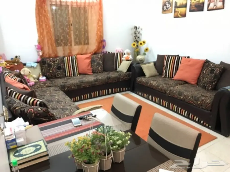 كنب نضيف جدااا وسجاد  (image 11)