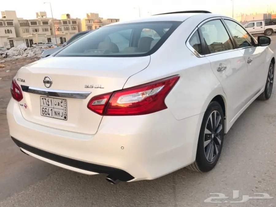 للبيع التيما 2017 فول كامل  (image 2)