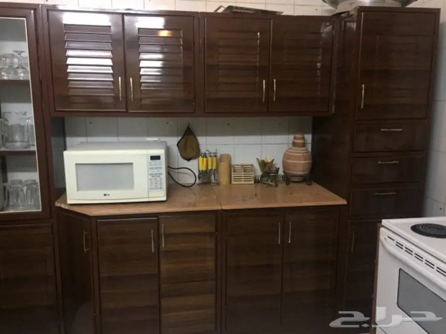 أثاث شقة جديد ونظيف جدا للبيع لدواعي السفر (image 11)