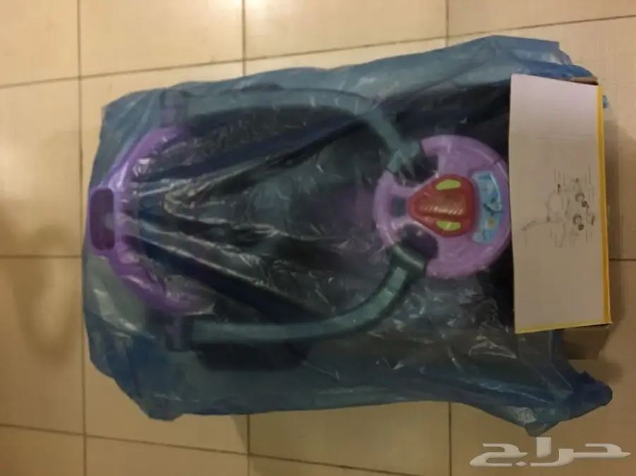 عربة اطفال و سيارة اطفال و كرسي اطفال (image 1)