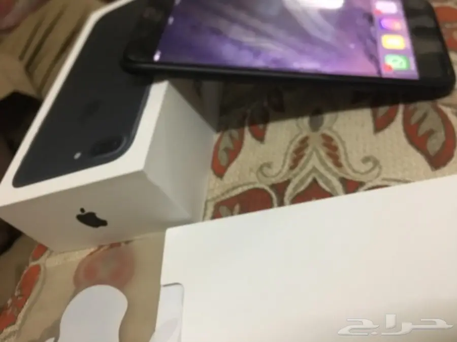 للبيع أيفون 7 بلس