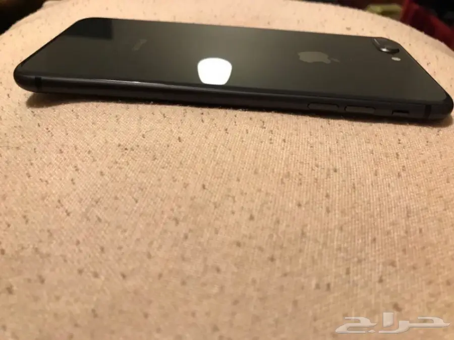 ايفون 8 بلس اسود 64 (image 5)