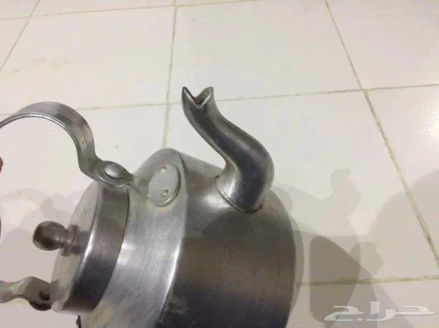 ابريق هندي ابوختمين شبه جديد (image 1)