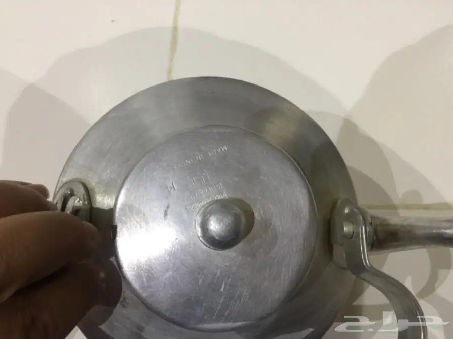 ابريق هندي ابوختمين شبه جديد (image 4)