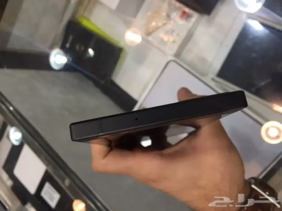 Razer Phone ريزر مستخدم  (image 2)