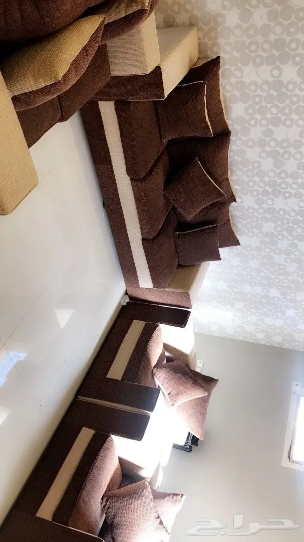 كنب للبيع بحالة الجديد