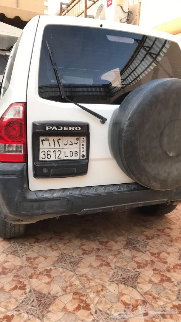 باجيرو ربع 2007 نظيف جدا عليه مكينة لكزس  (image 10)