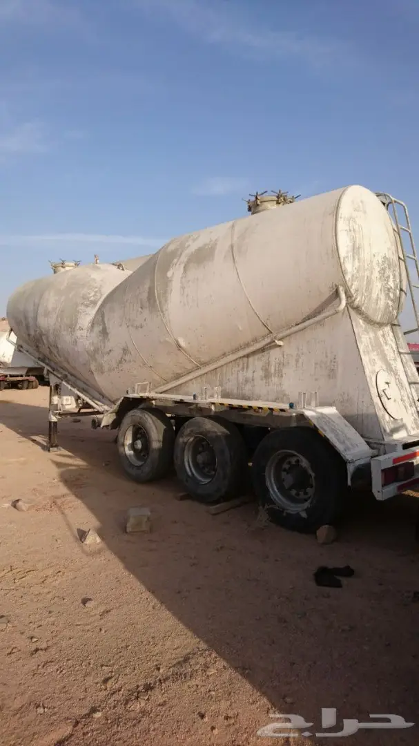 للبيع عدد 2 بلكر إسمنت سائل من تصنيع الشميري (image 8)
