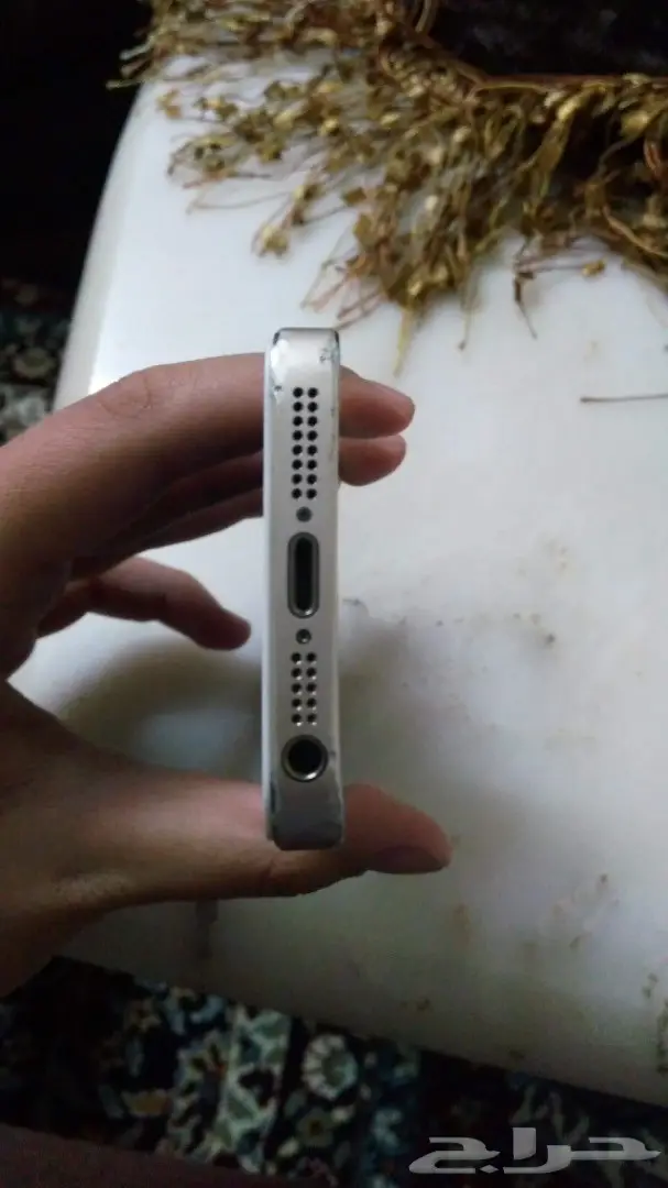iPhone 5s - ذهبي 16GB - حالة ممتازة! (image 3)