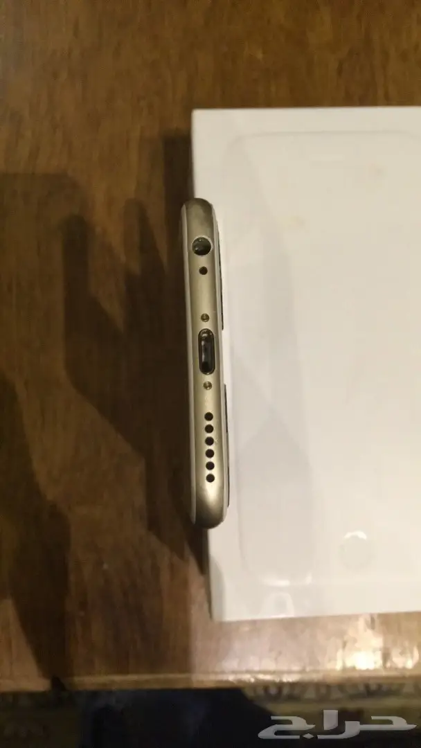 Iphone 6 gold (image 1)