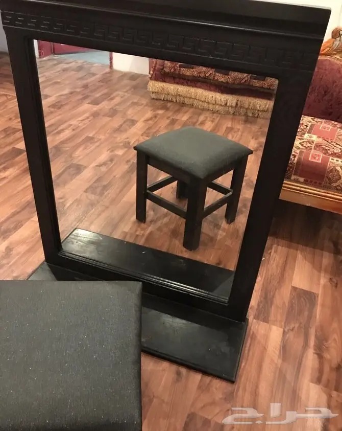 غرفة نوم كامله للبيع. (image 1)