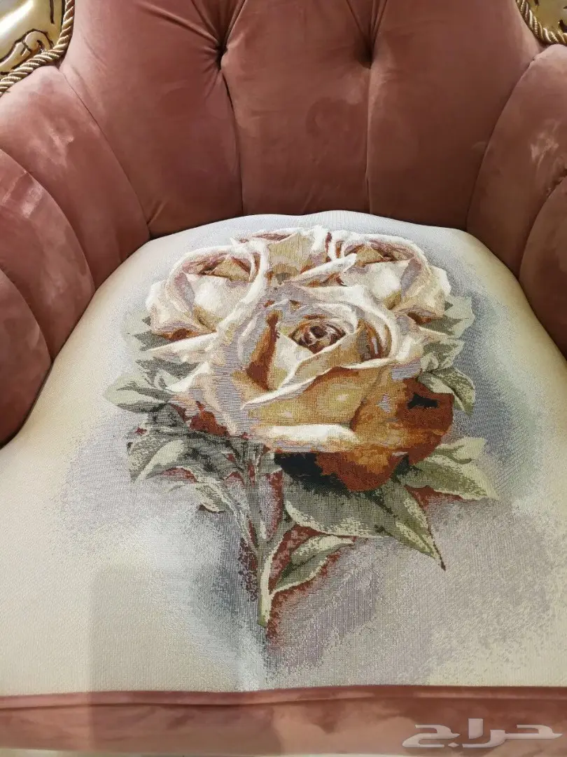 للبيع كنب كلاسيكي تركي فخم جدا جديد لم يستخدم (image 3)