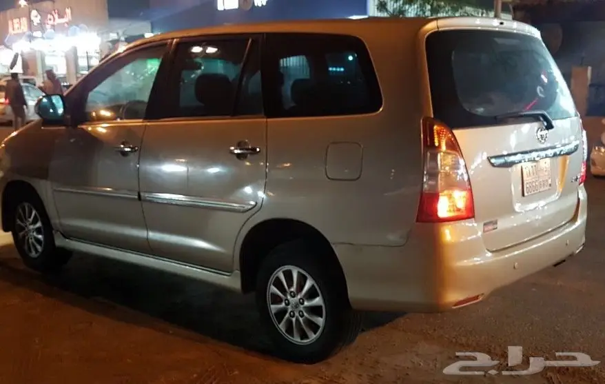 للبيع انوفا 2012  (image 3)