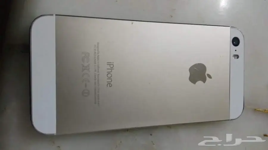 iPhone 5s - ذهبي 16GB - حالة ممتازة! (image 1)