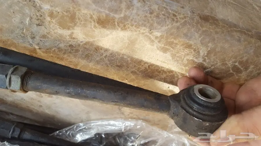 للبيع ادرعه خلفيه كامري من 1998 الى 2002 (image 2)