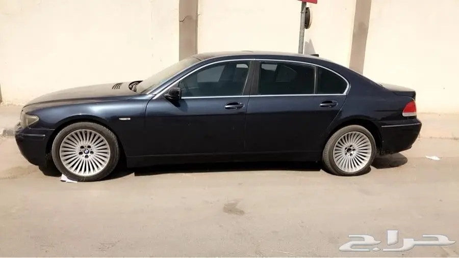 للبيع BMW 745   للمستخدم او تشليح 2003