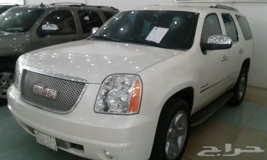 2010 يوكن دينالي AWD (image 1)