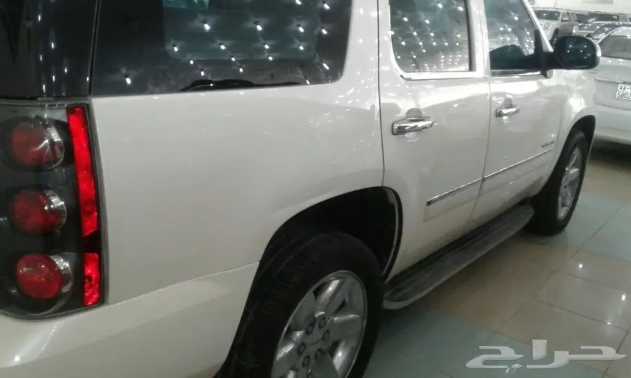 2010 يوكن دينالي AWD (image 8)