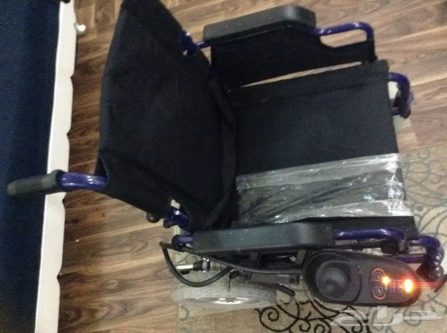 كرسي كهربائي شبه جديد باقي في الضمان 4 شهور (image 2)