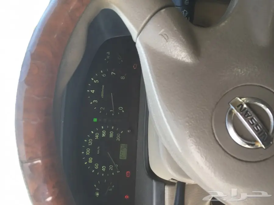 باثفندر ذهبي موديل 2005 (image 2)