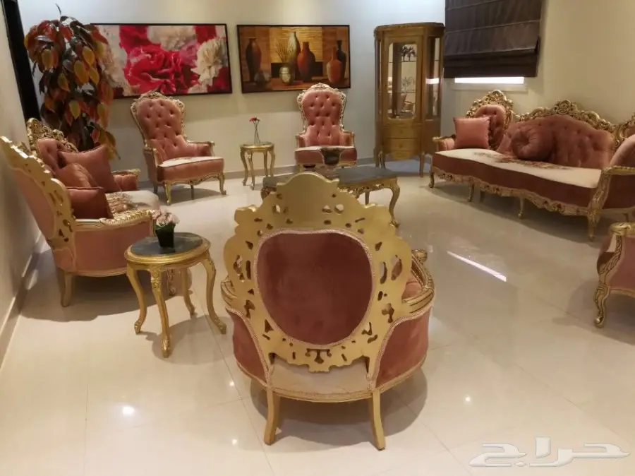 للبيع كنب كلاسيكي تركي فخم جدا جديد (image 22)