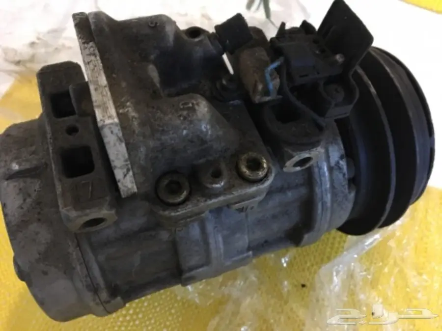 للبيع كمبروسر 560 وآرد إليآبآن 