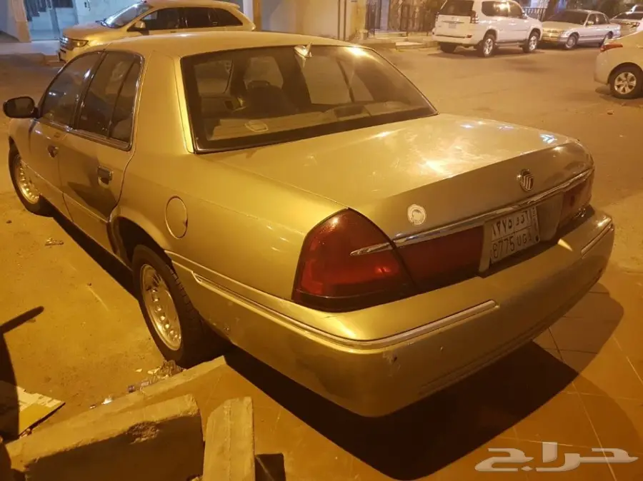 فورد غراند ماركيز موديل 2000 (image 10)