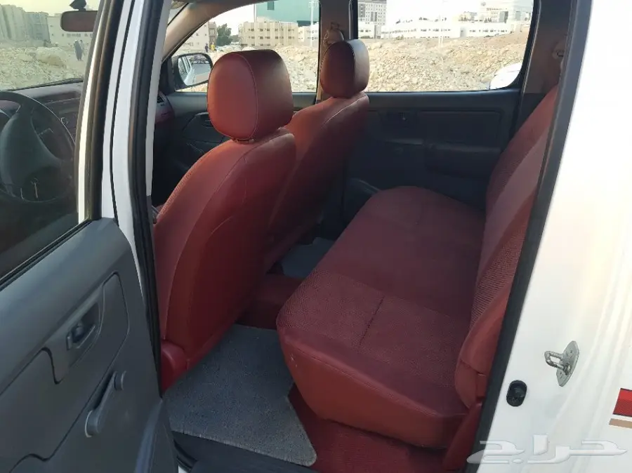 هايلكس GL لؤلؤي غمارتين 2015 بدي وكالة (image 6)