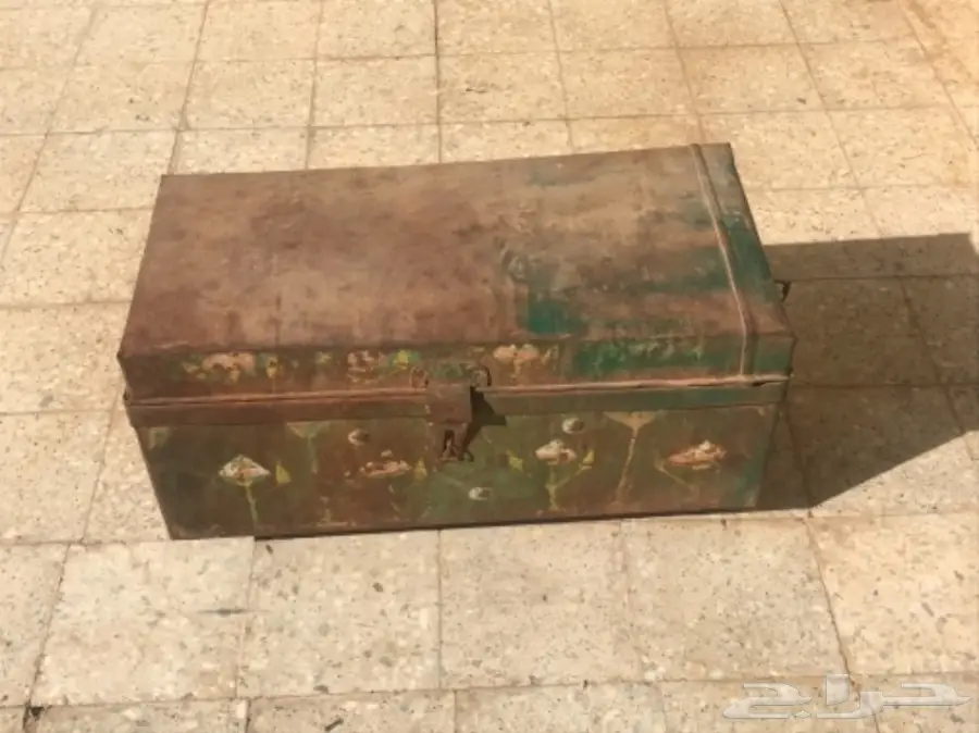 شناط حديد تراث قديمه