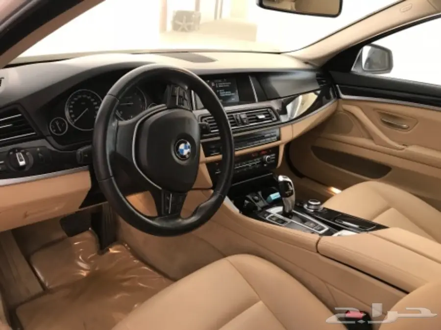 BMW 520i 2016 - حالة ممتازة! (image 2)