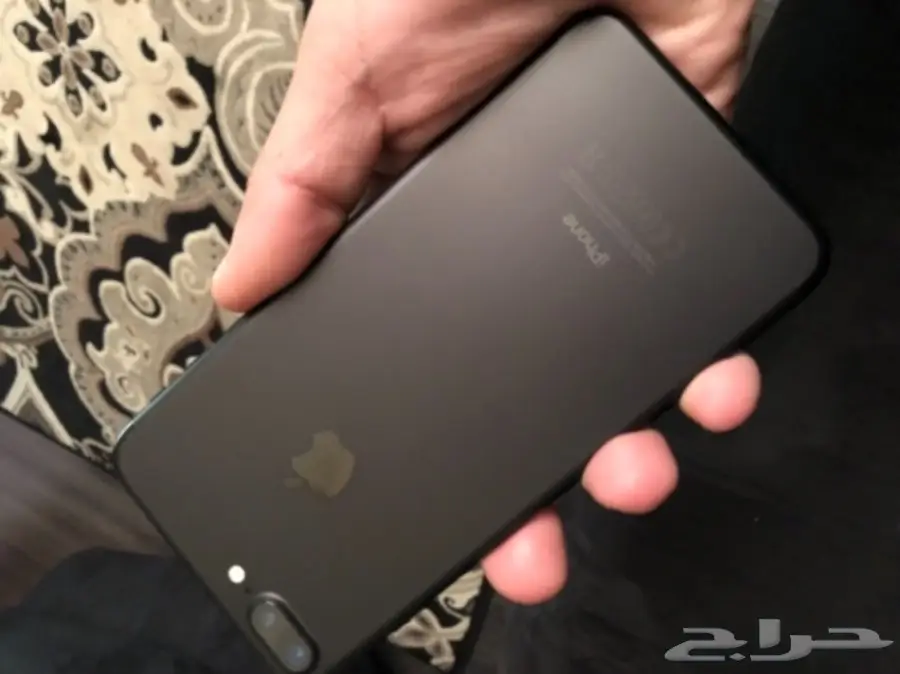 ايفون بلس 7 اسود مطفي 