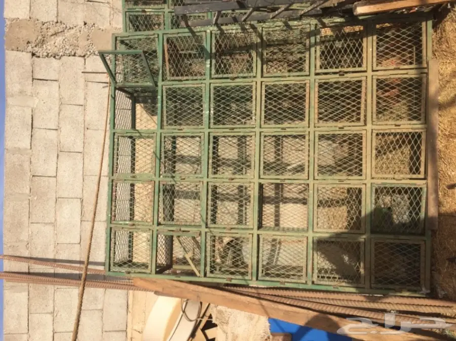 شبك على شكل رفوف