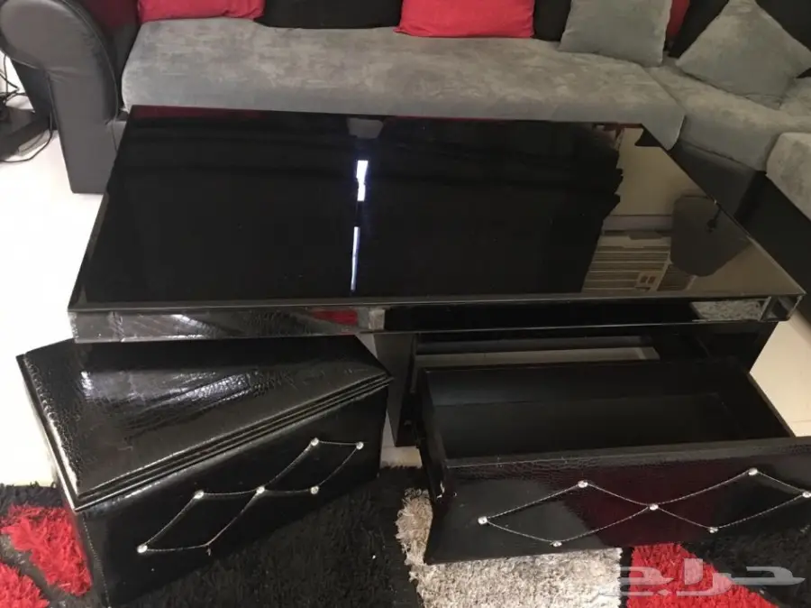 غرفة جلوس مستعملة فاخرة - فرصة لا تعوض! (image 1)