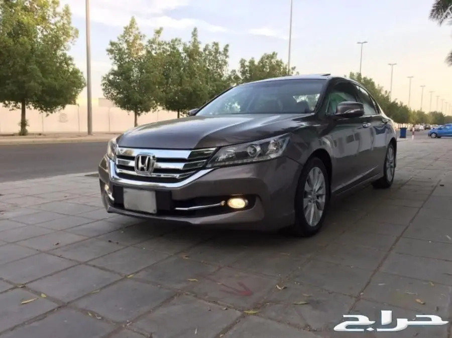 أكورد اسبيشل موديل 2016 للبيع (image 2)