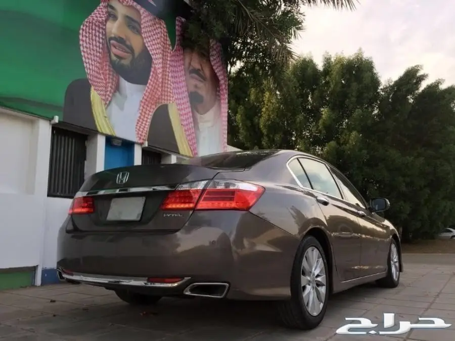 أكورد اسبيشل موديل 2016 للبيع (image 4)