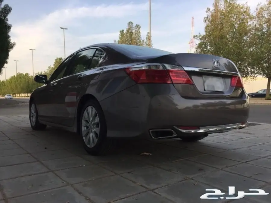 أكورد اسبيشل موديل 2016 للبيع (image 5)