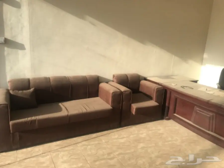 مكتب للبيع بكامل تجهيزاته في ابها  (image 1)