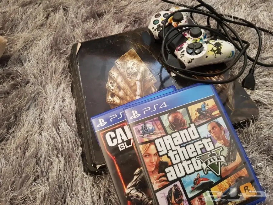 سوني 4 للبيع مع شريط قراند (image 1)