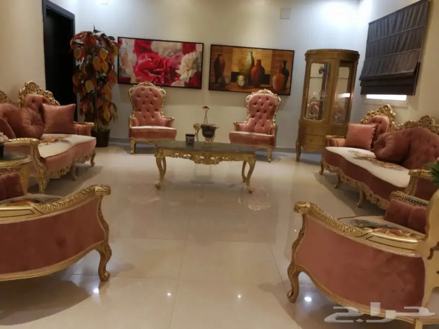 للبيع كنب كلاسيكي تركي فخم جدا جديد لم يستخدم (image 13)