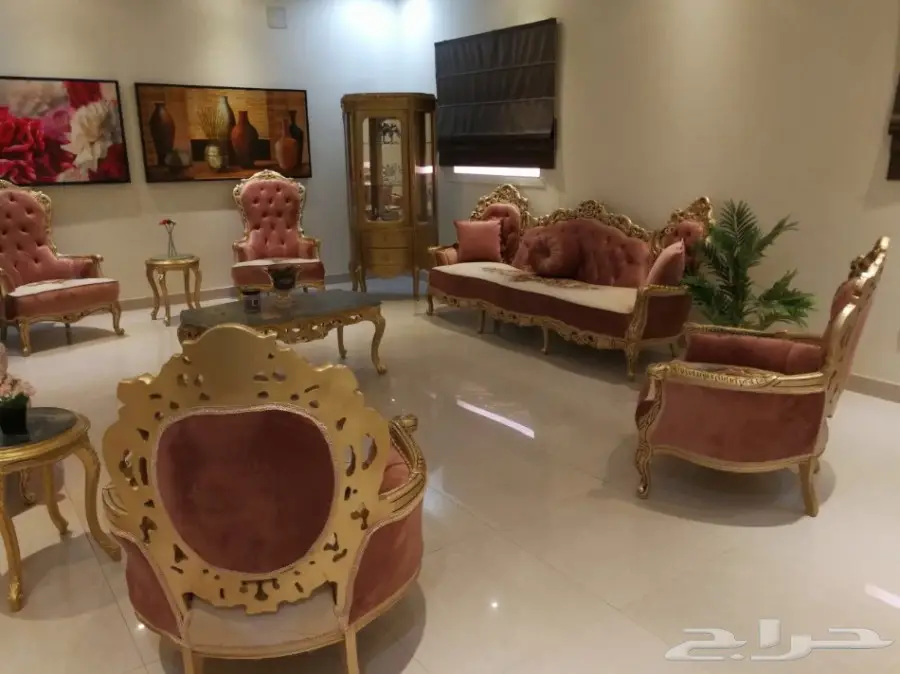 للبيع كنب كلاسيكي تركي فخم جدا جديد لم يستخدم (image 21)