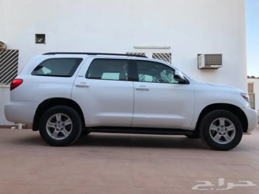 سكويك النص فل 2013 - موديل عبداللطيف جميل - صيانة وكالة (image 1)